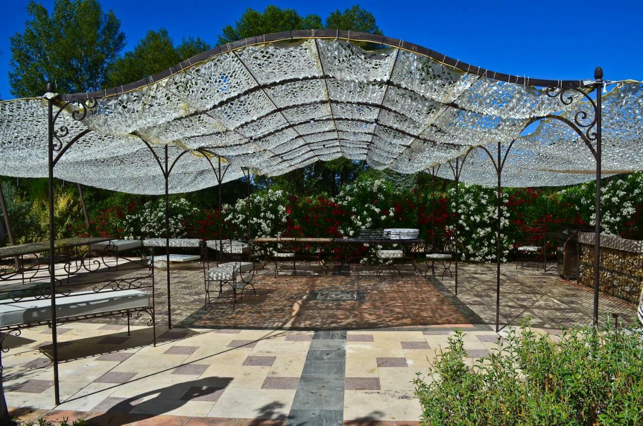 Bastide De Mazan Hotel Riez Exterior photo